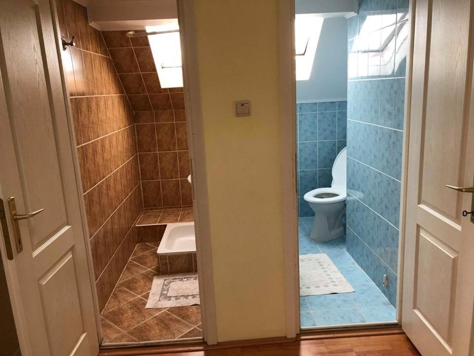 Aparthotel Balazs Vendeghaz Lupeni  Exterior foto